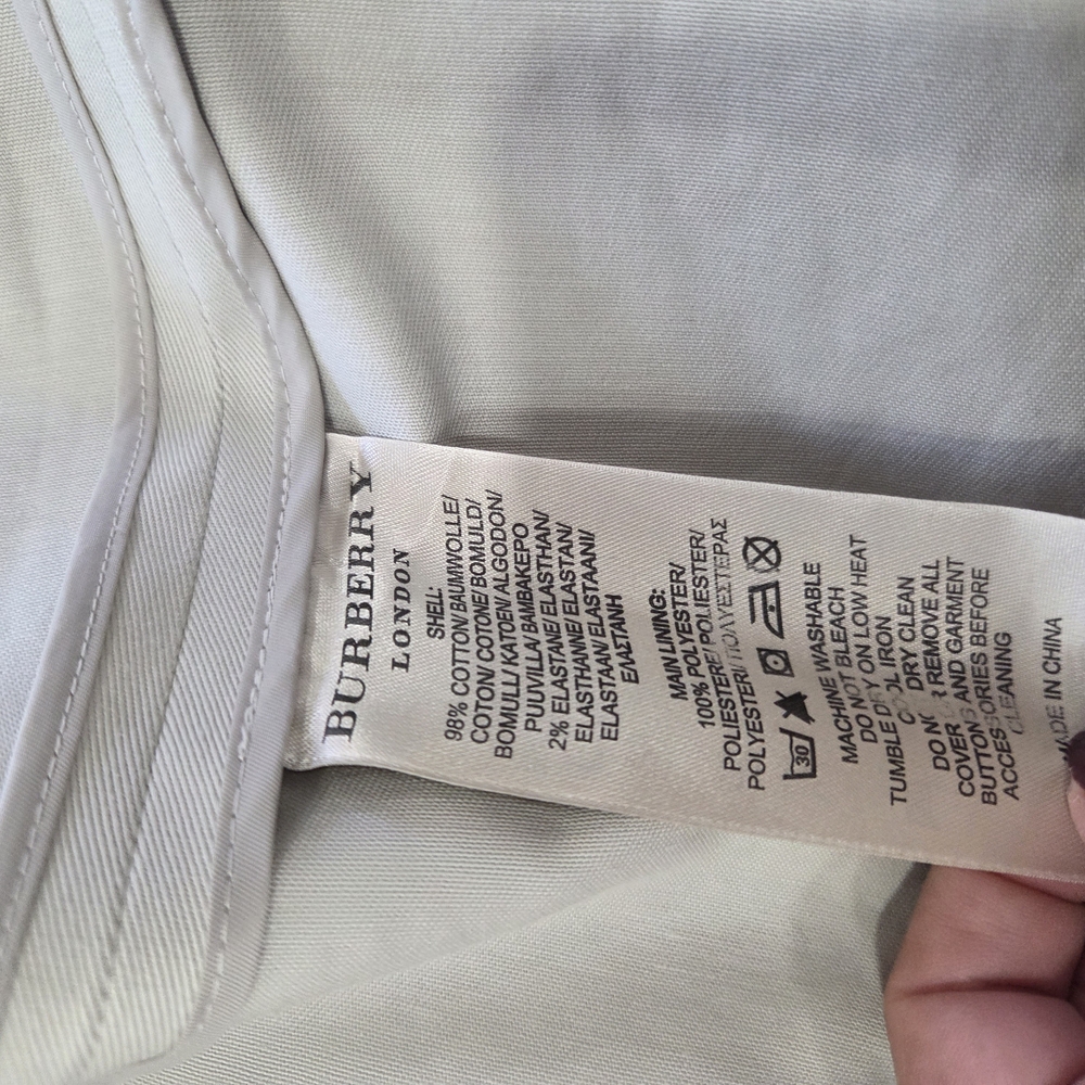 Burberry Light Gray Double-Breasted Trench Coat - Picture 7 of 17